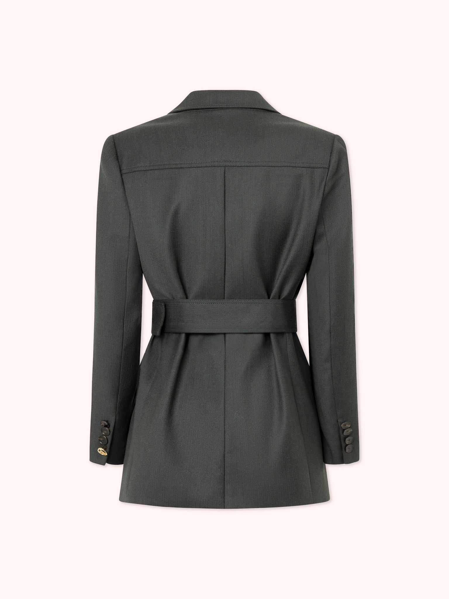 BLAZER DE LANA CON CINTURON Y BOLSILLOS CON TAPA