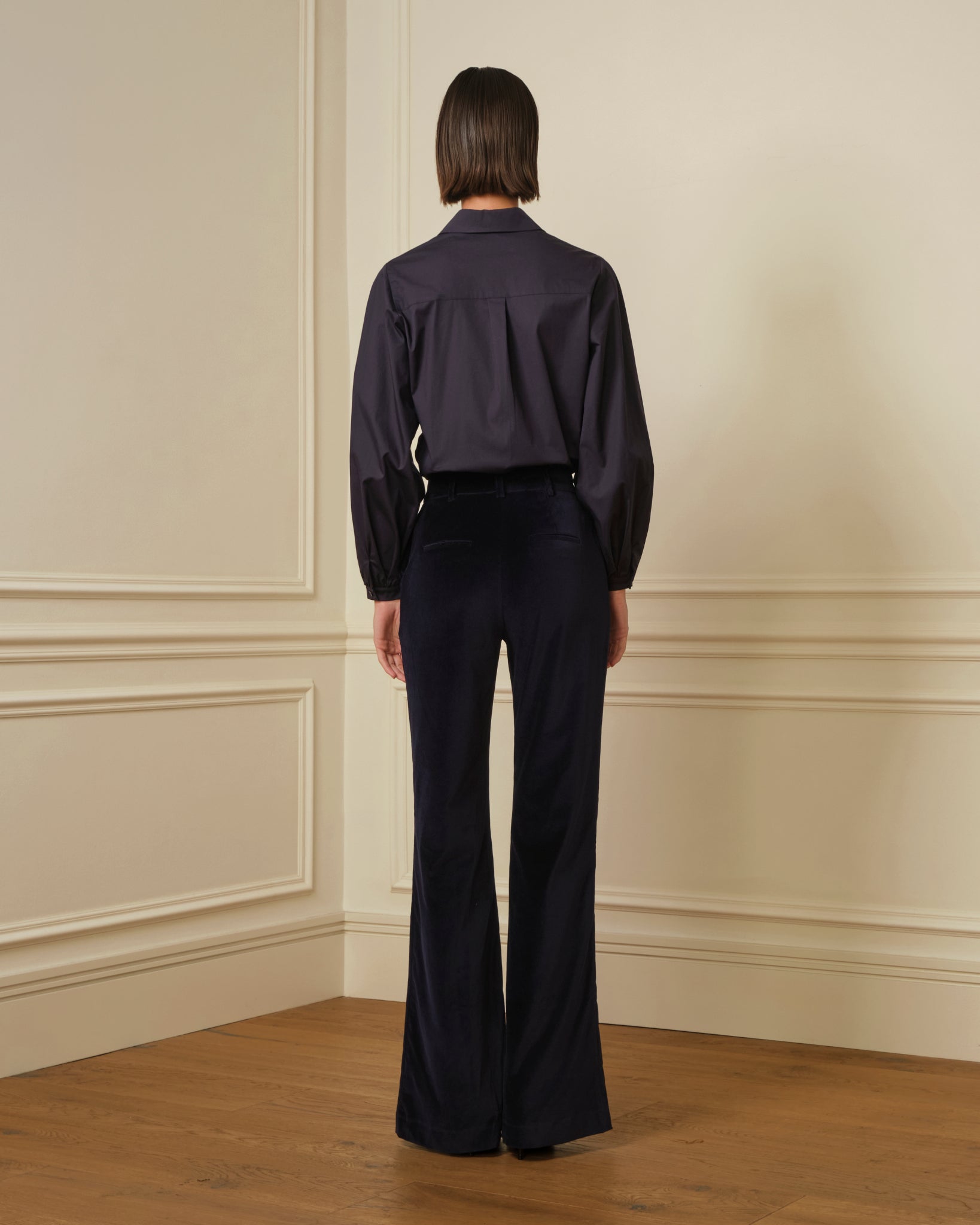 PANTALÓN FLARE DE TERCIOPELO NAVY