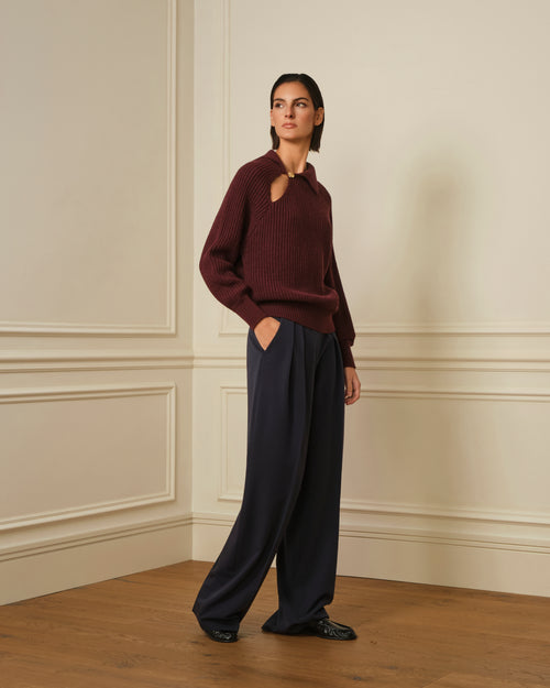 SUÉTER CUELLO POLO BOTÓN BURDEOS