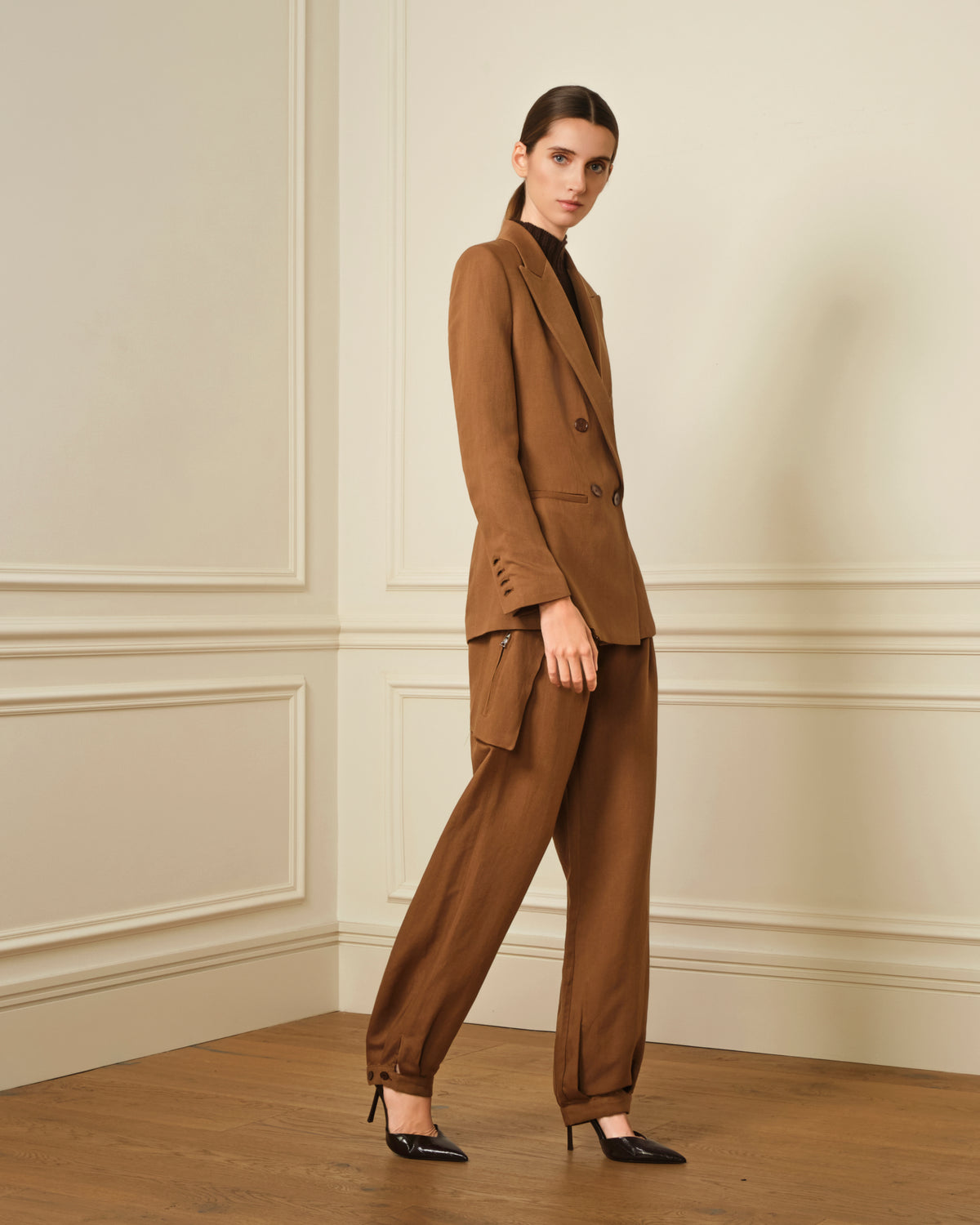 BLAZER CRUZADA MARRÓN
