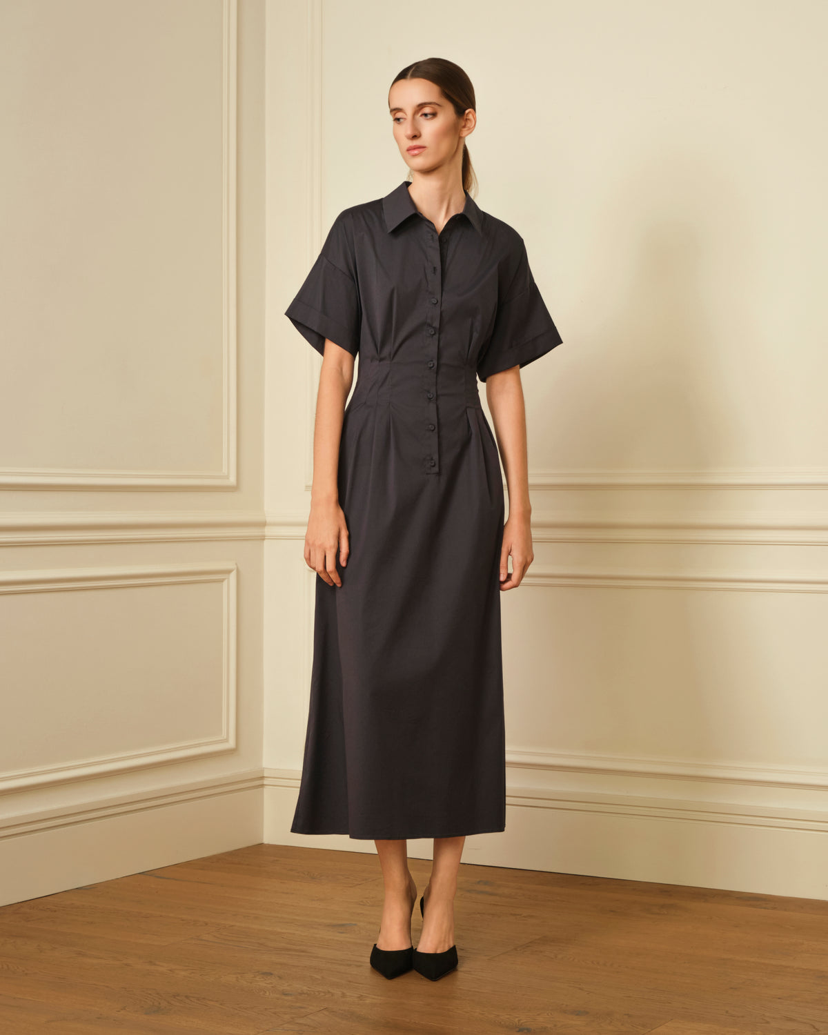 VESTIDO MIDI CAMISERO CON PINZAS
