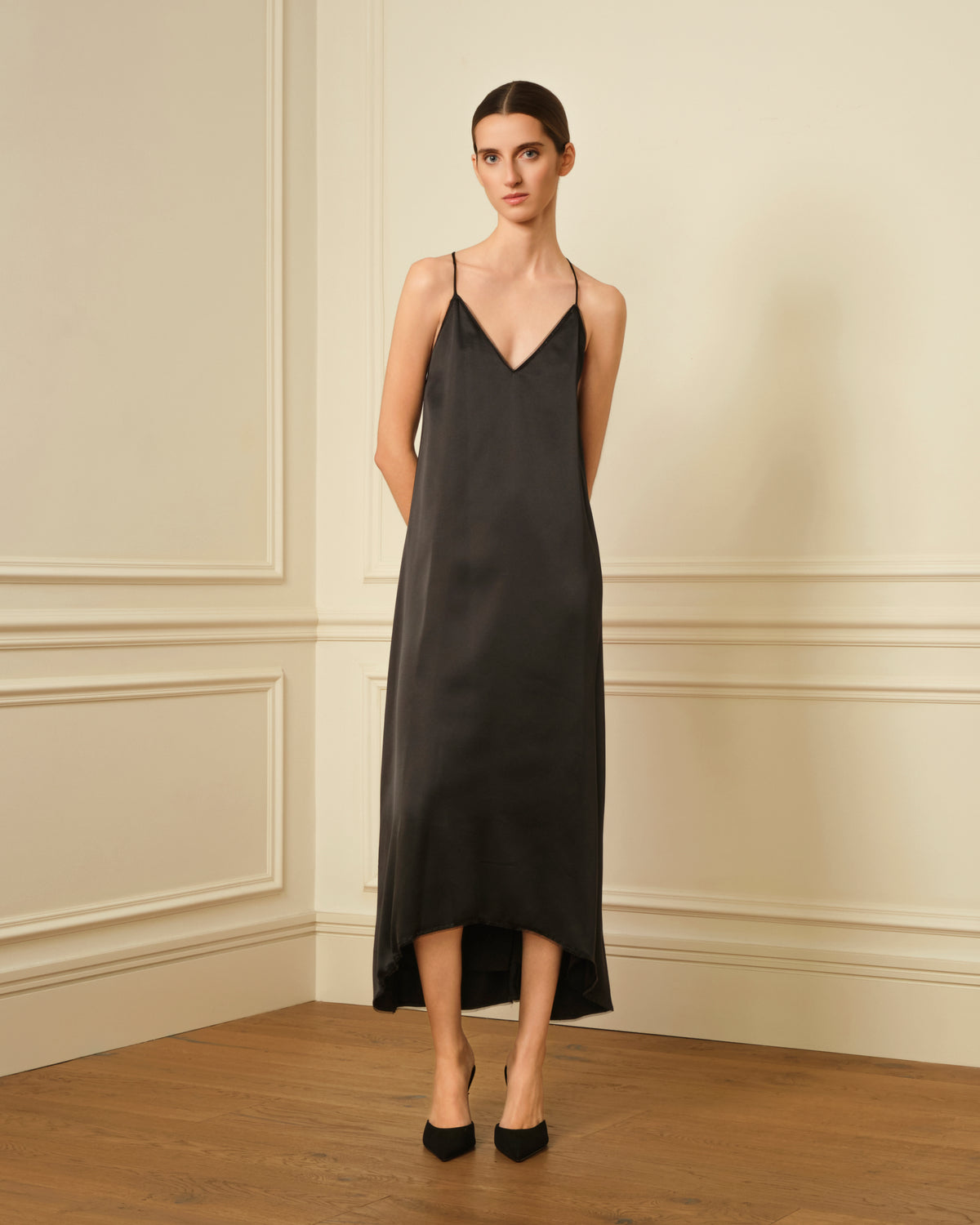 VESTIDO LENCERO NEGRO
