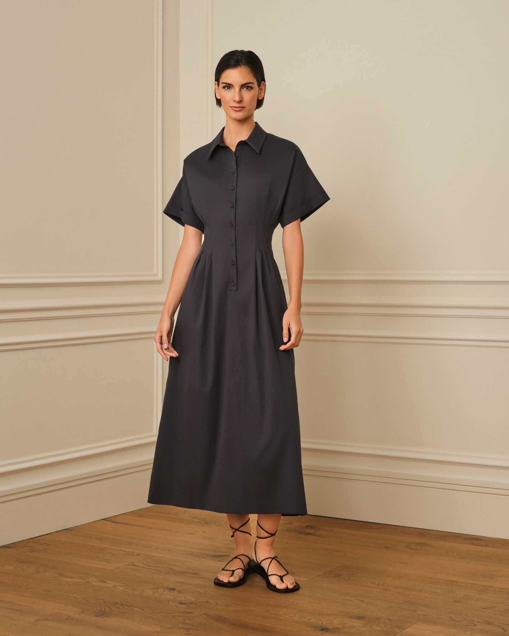 VESTIDO MIDI CAMISERO CON PINZAS