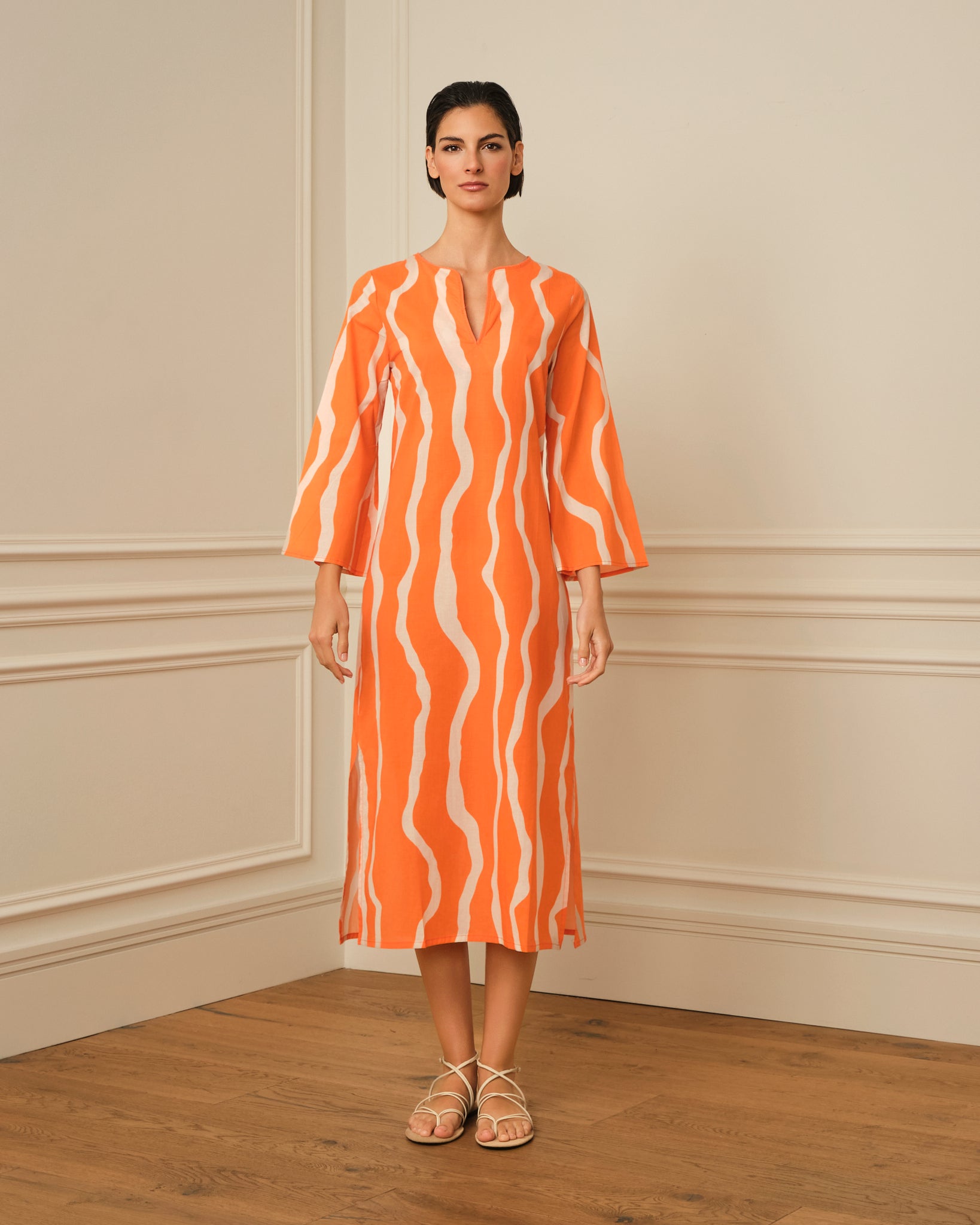 KAFTÁN ESTAMPADO DE LÍNEAS NARANJA