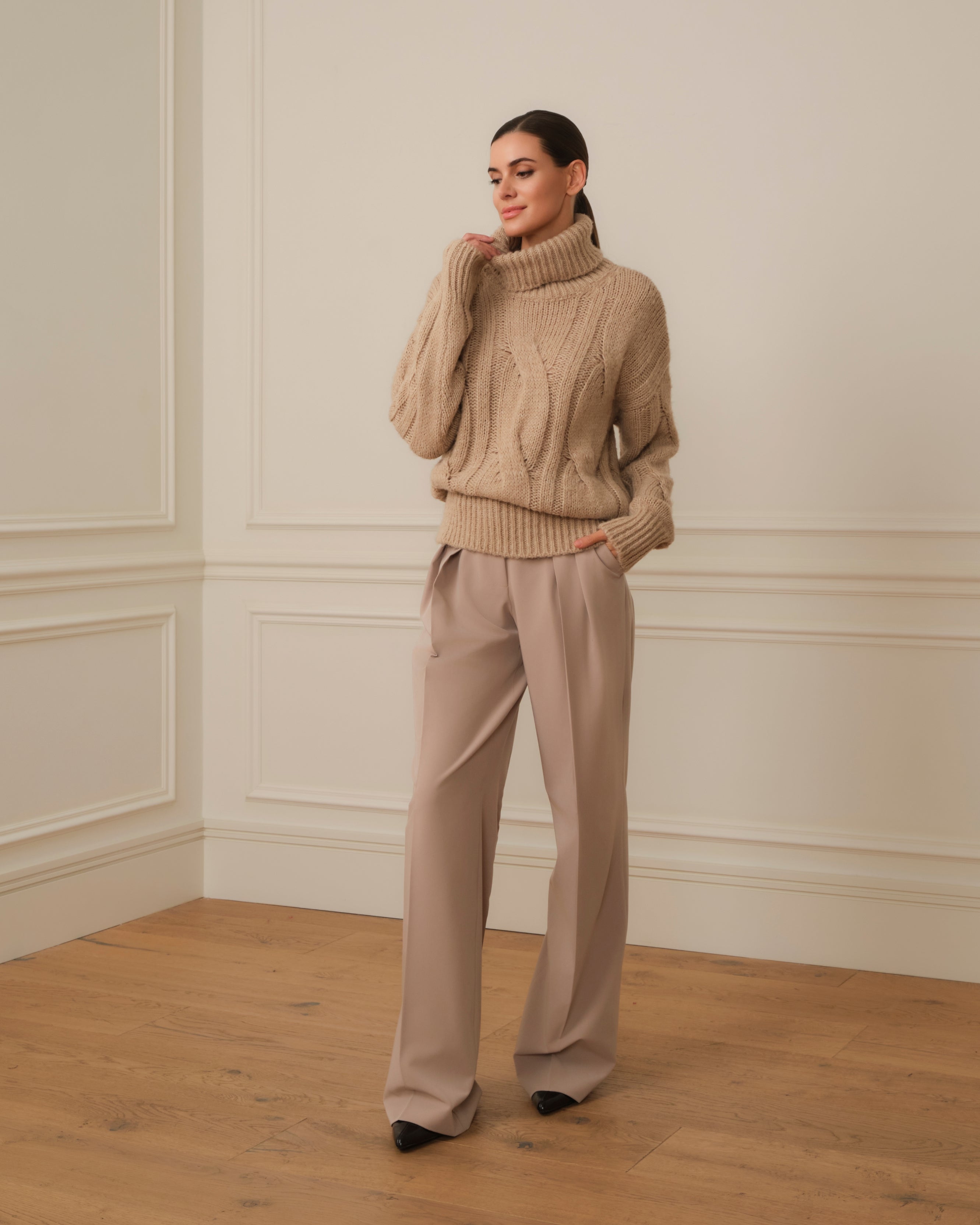 PANTALÓN PALAZZO CON DOBLE PINZA BEIGE