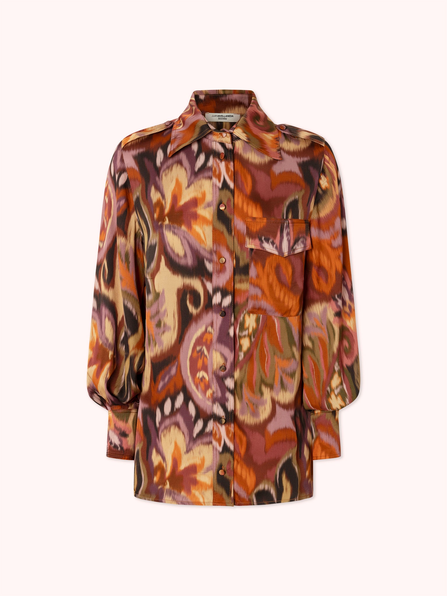 CAMISA MANGA ABULLONADA CON ESTAMPADO IKAT