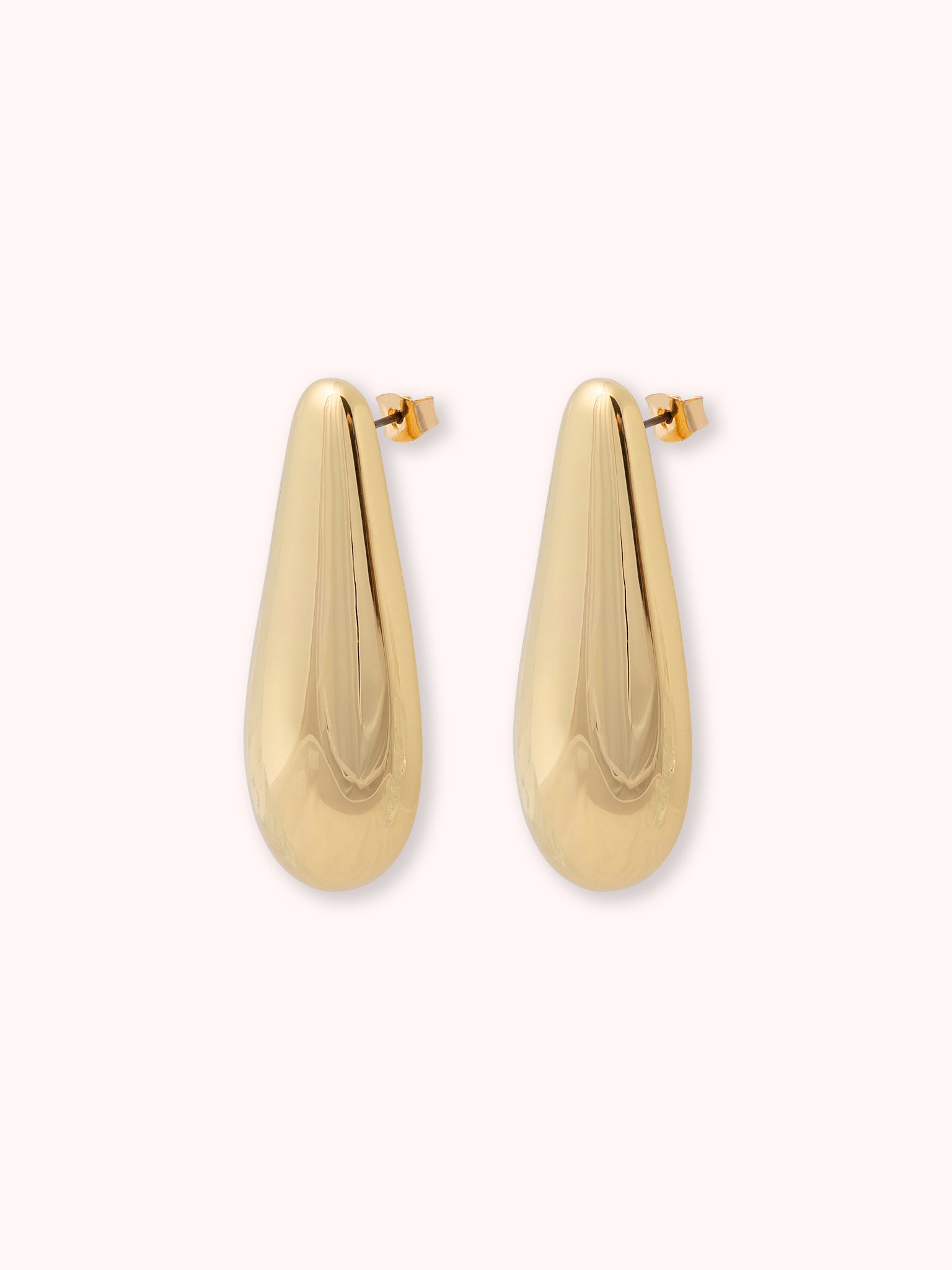 PENDIENTES OVALADOS METÁLICOS DORADO