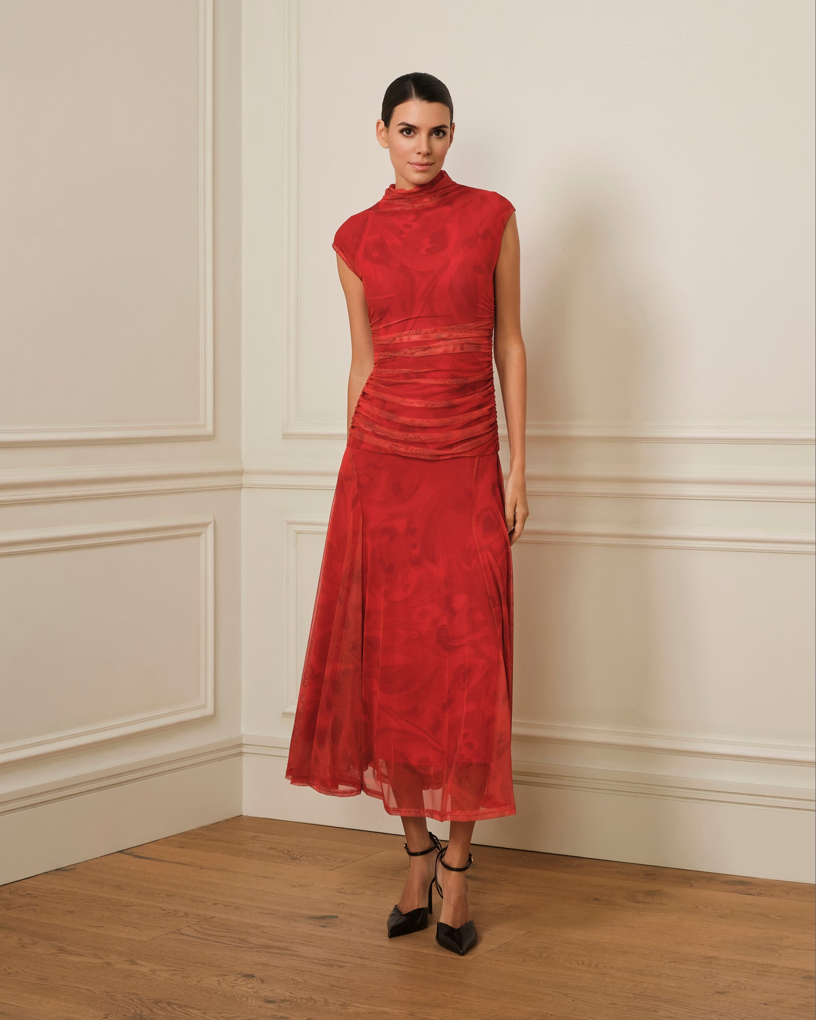 VESTIDO DRAPEADO DE TUL ESTAMPADO ROJO