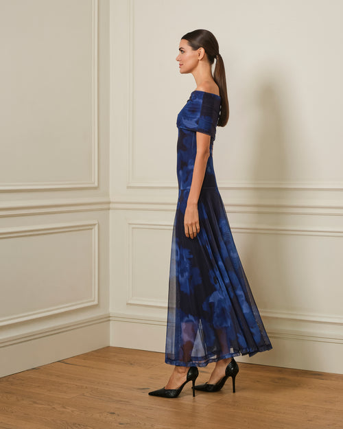 VESTIDO OFF SHOULDER DE TUL AZUL MARINO