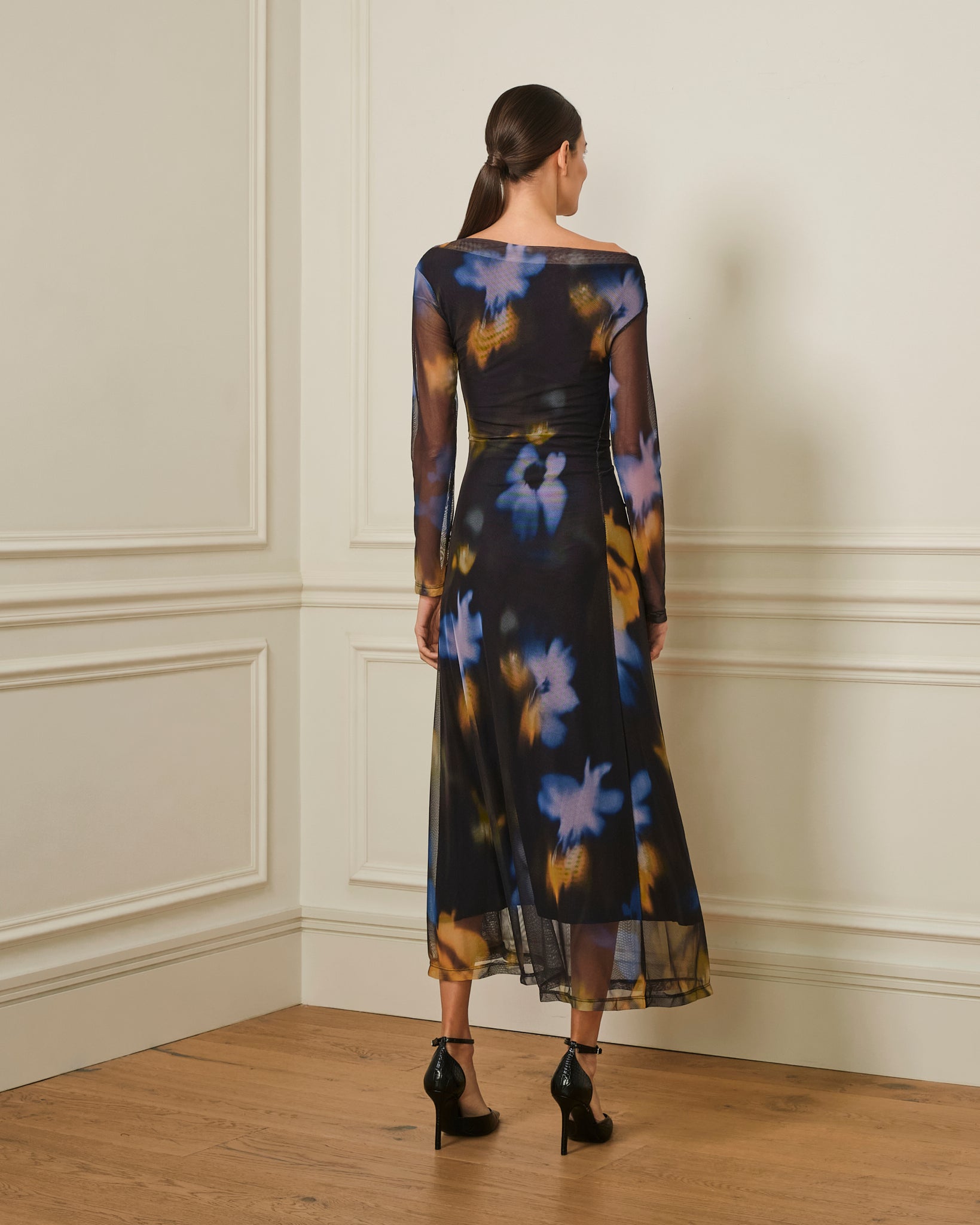 VESTIDO MANGA LARGA DRAPEADO CON ESTAMPADO