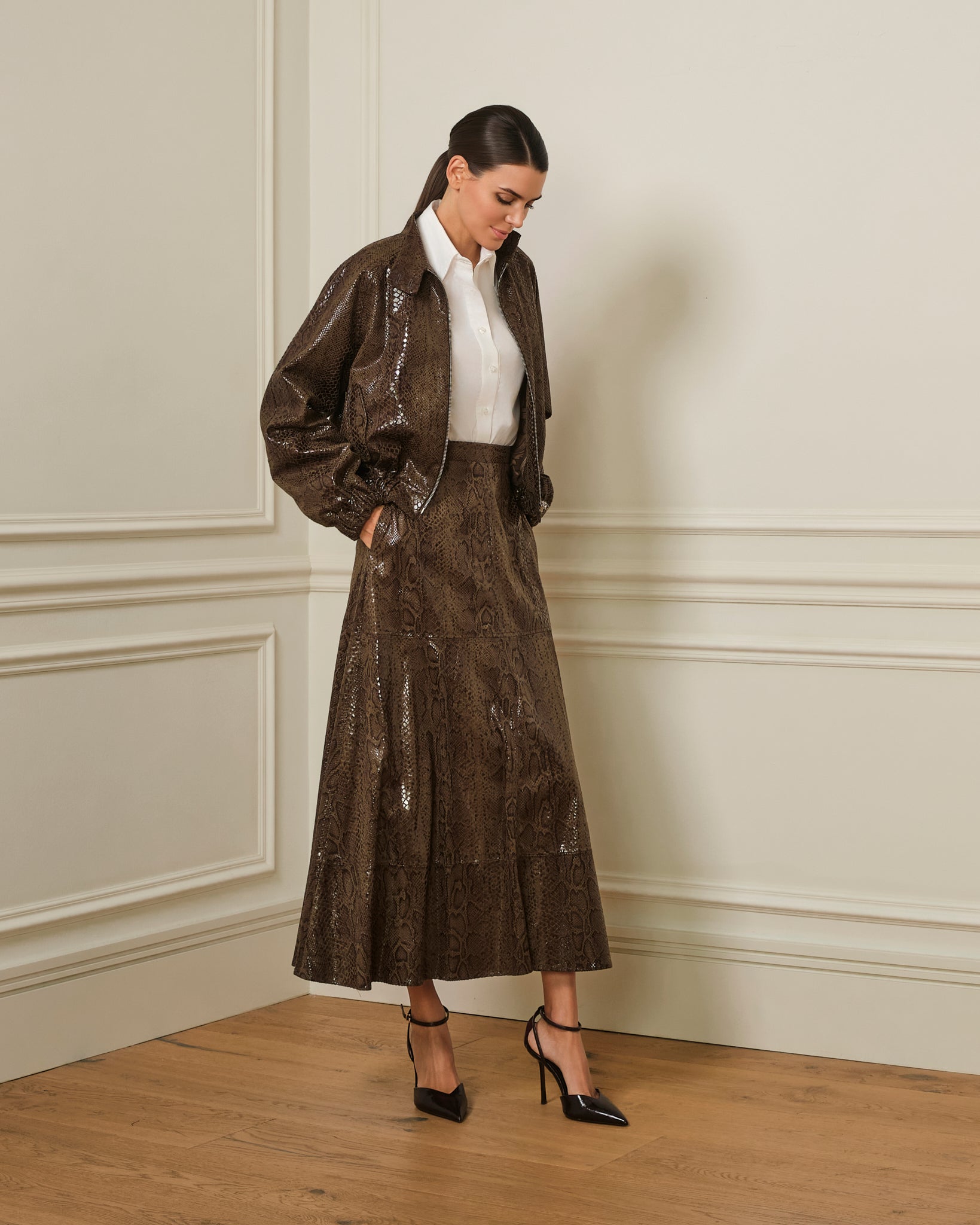 CAZADORA EFECTO PIEL DE PITÓN