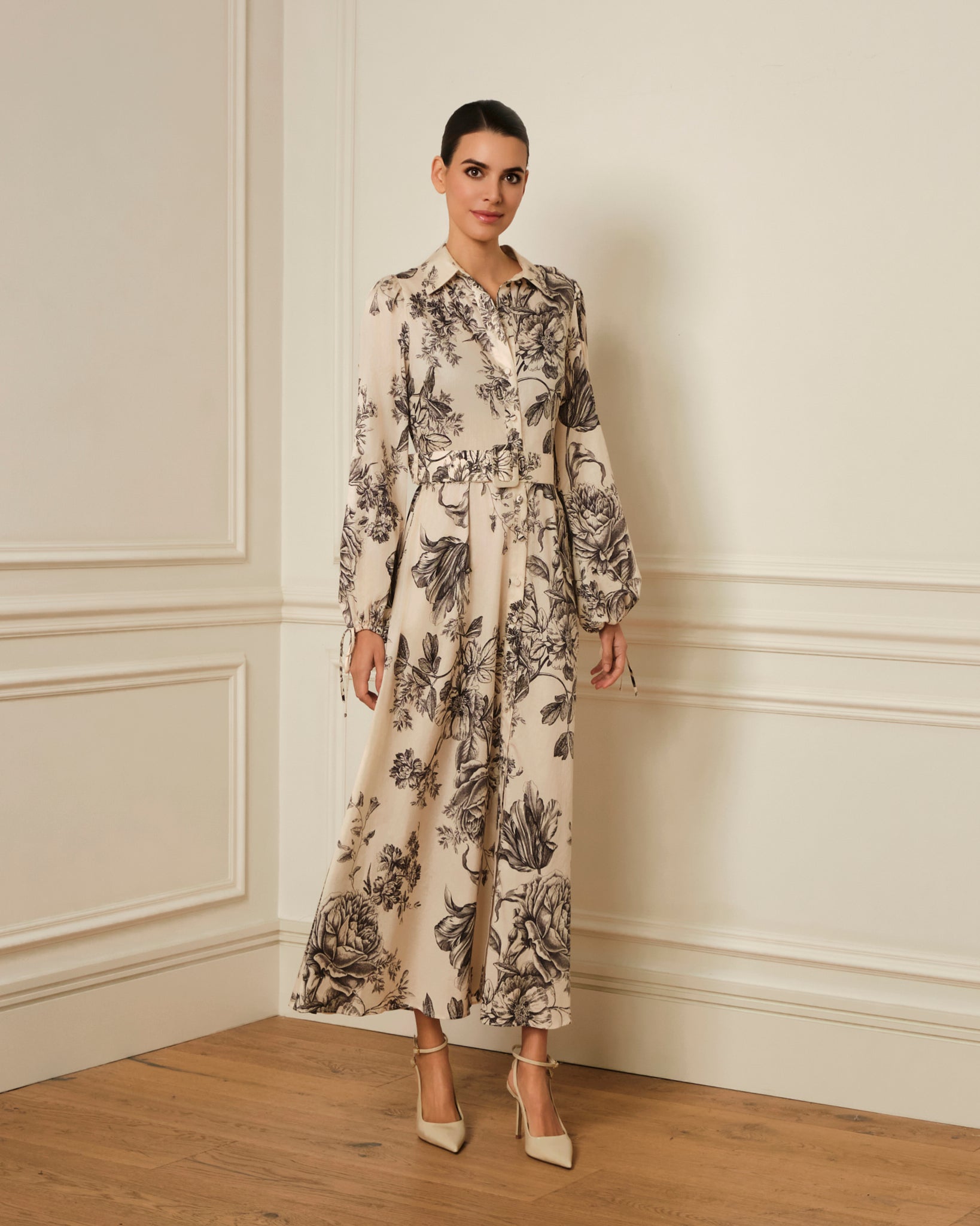 VESTIDO CAMISERO CON CINTURÓN ESTAMPADO NEGRO