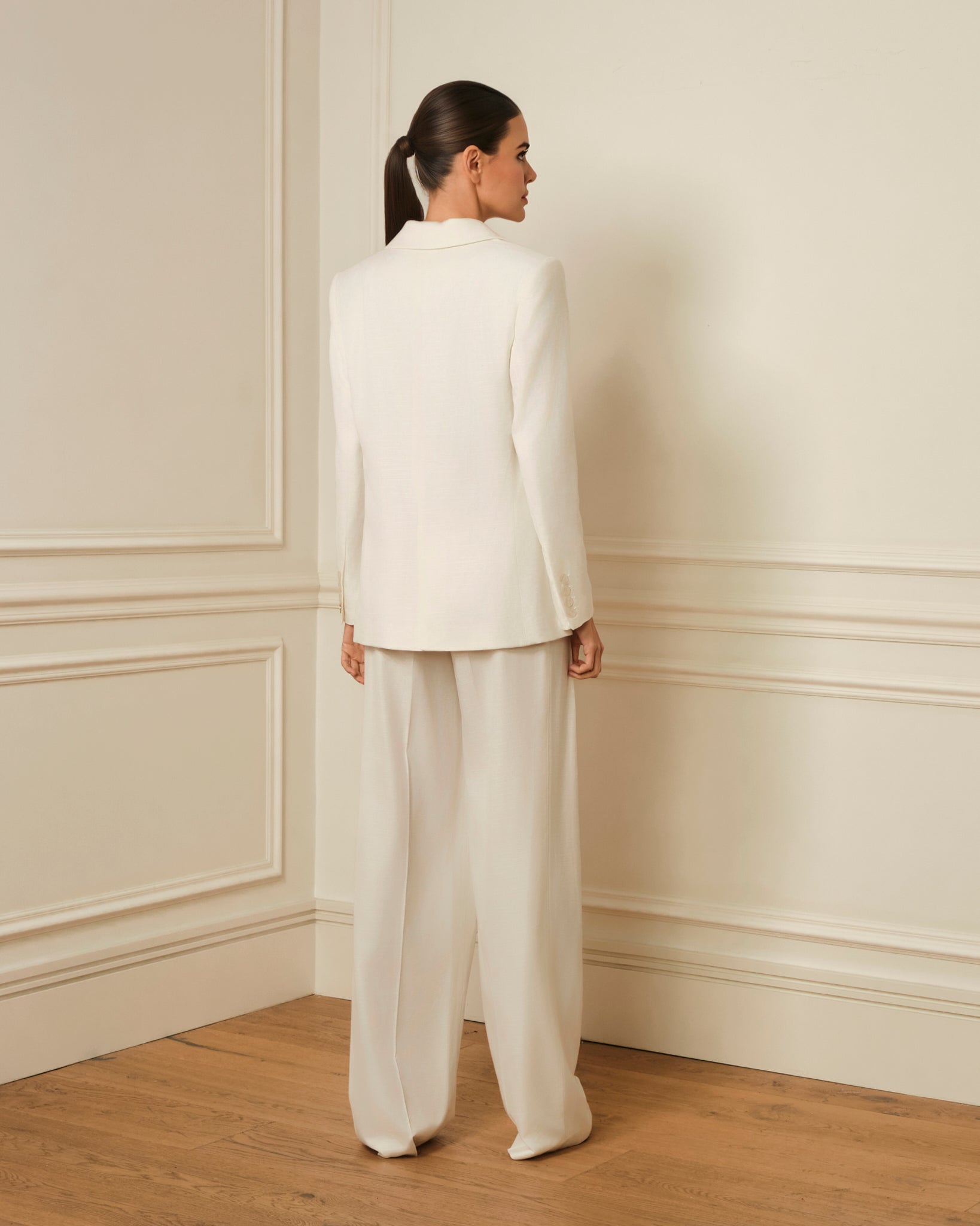 PANTALÓN DE TIRO ALTO CON CINTURILLA CRUZADA BLANCO