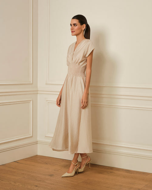 VESTIDO MIDI CON ESTAMPADO DE RAYAS BEIGE
