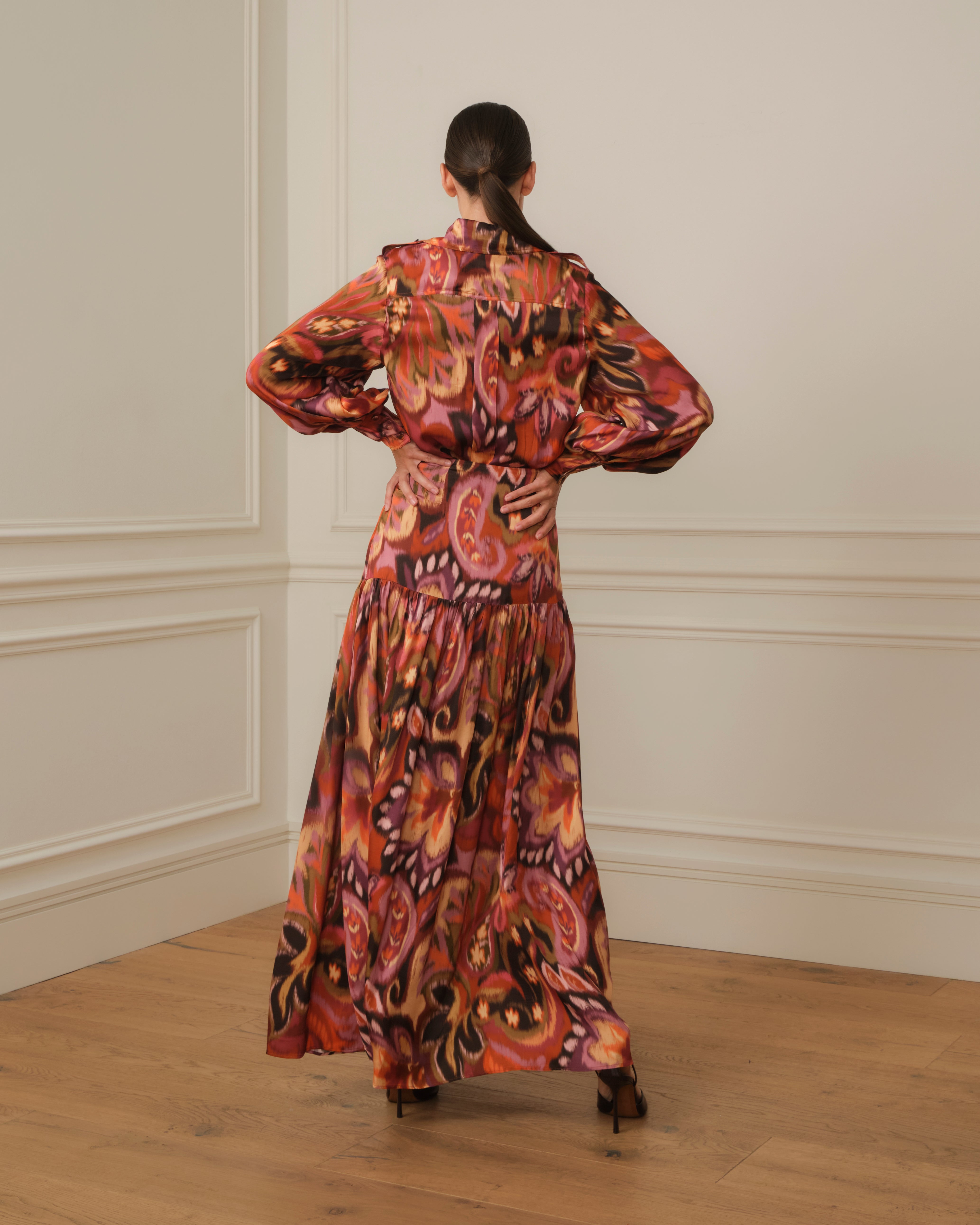 CAMISA MANGA ABULLONADA CON ESTAMPADO IKAT