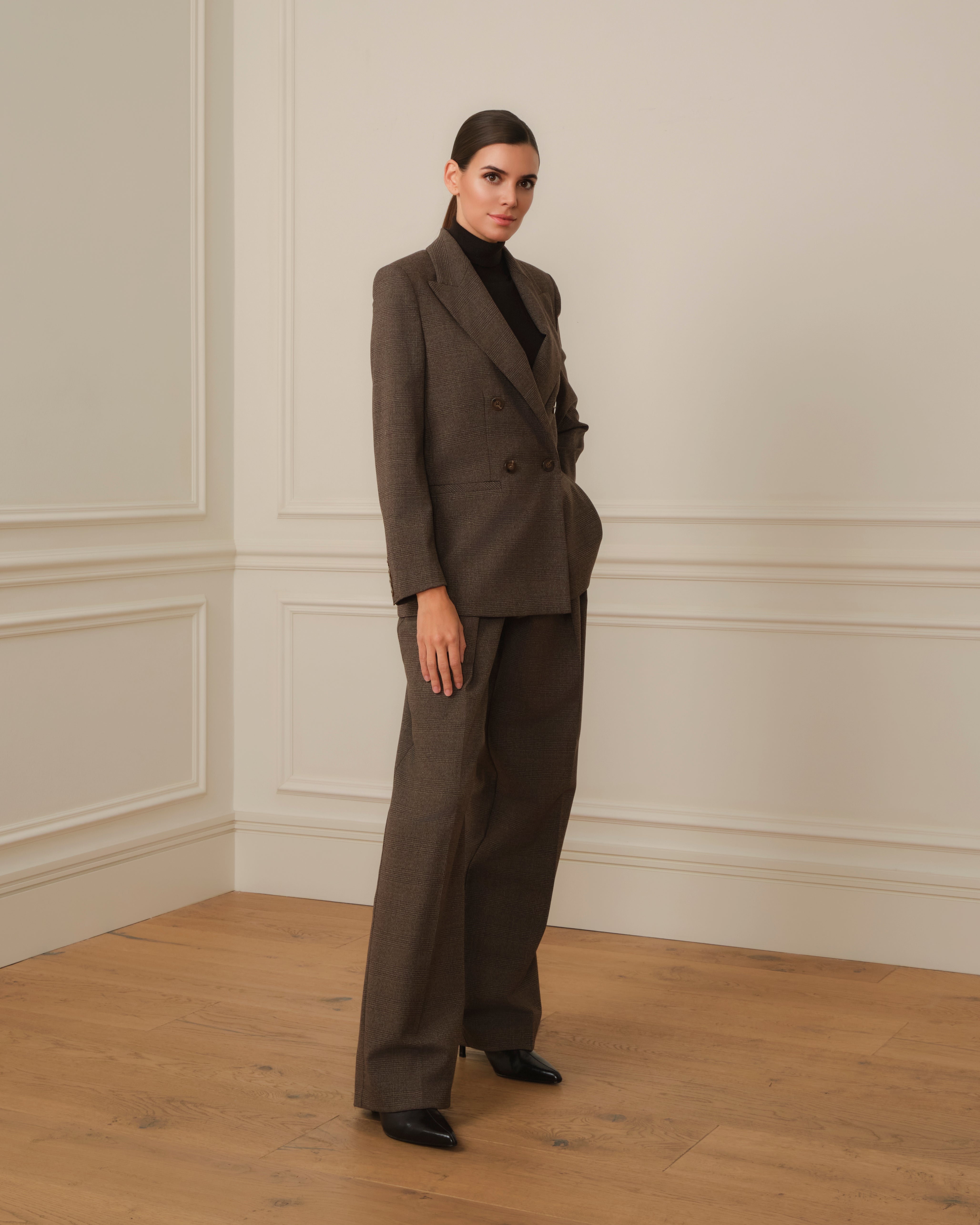 BLAZER CRUZADA DE CUADROS MARRÓN