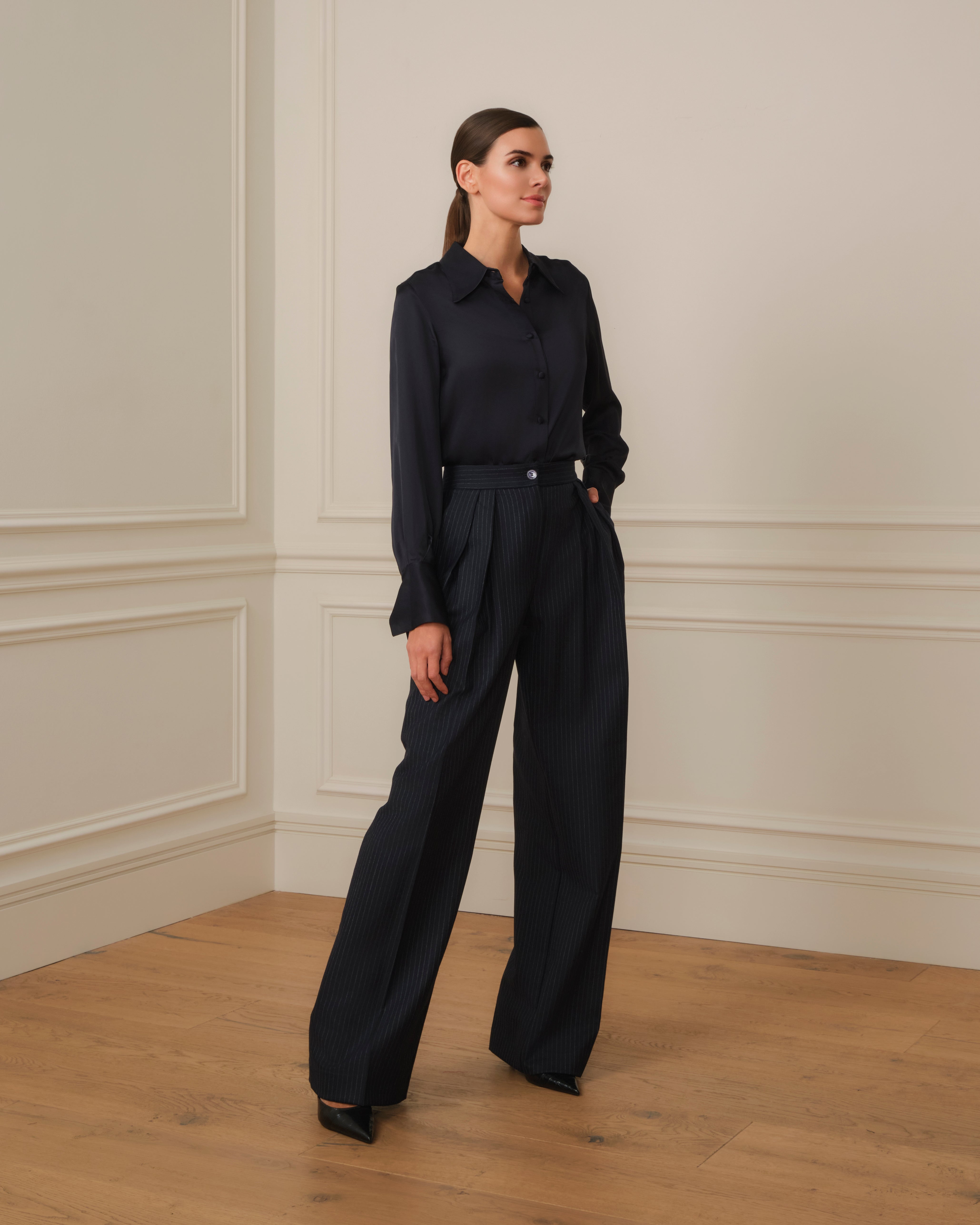 PANTALÓN DE RAYA DIPLOMÁTICA AZUL