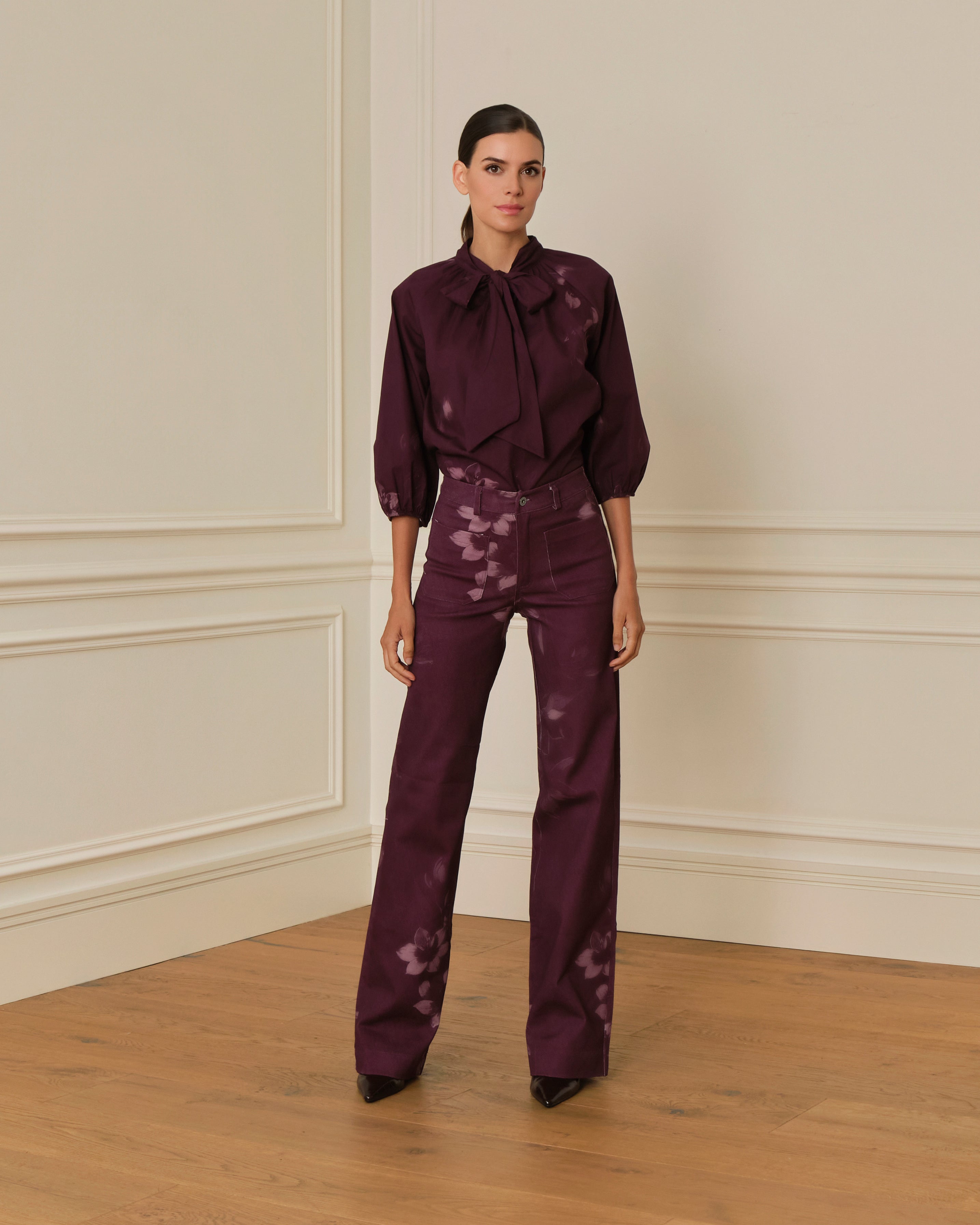 BLUSA MANGA ABULLONADA CON ESTAMPADO FLORAL MORADO