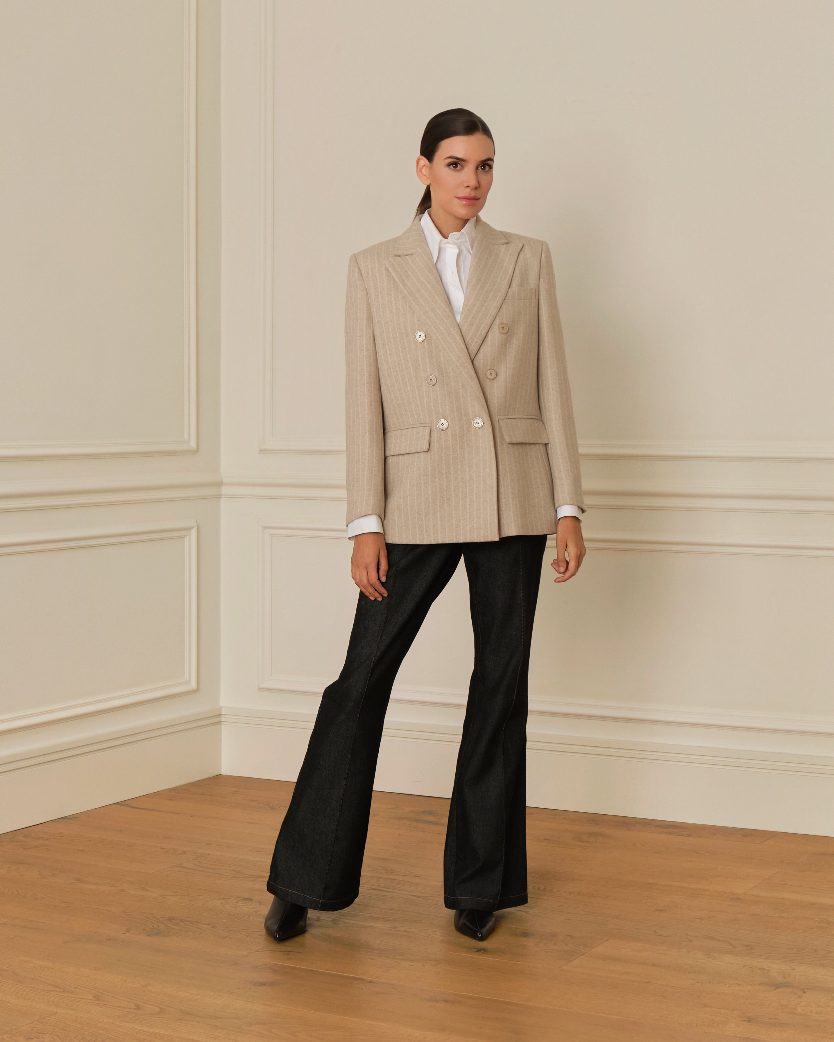 BLAZER CRUZADA RAYA DIPLOMÁTICA BEIGE