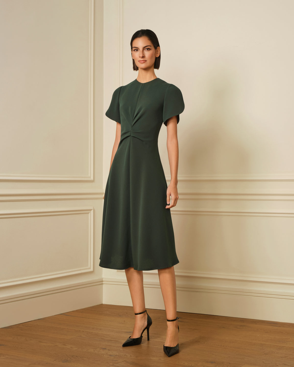 VESTIDO MIDI NUDO VERDE
