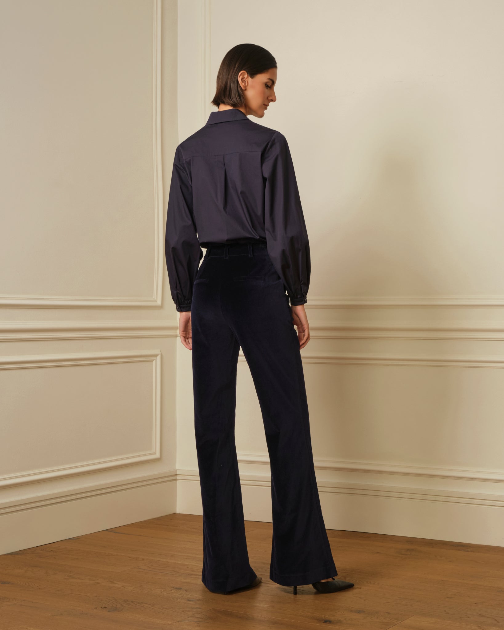 PANTALÓN FLARE DE TERCIOPELO NAVY