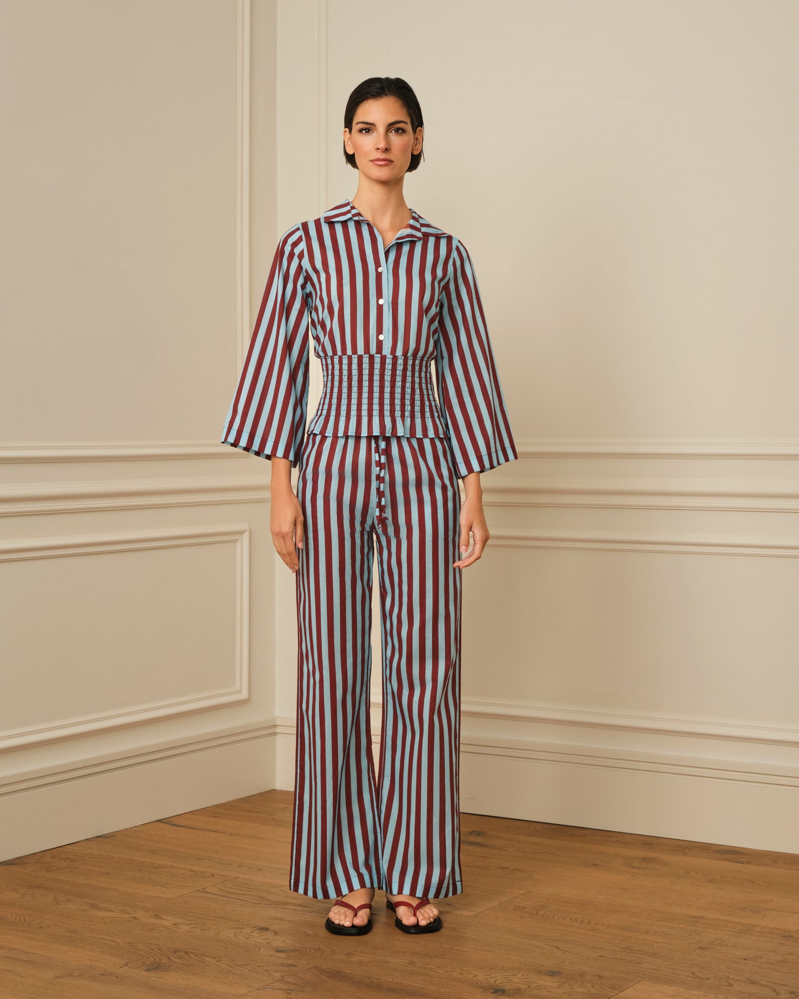 PANTALÓN DE RAYAS BURDEOS Y CELESTE