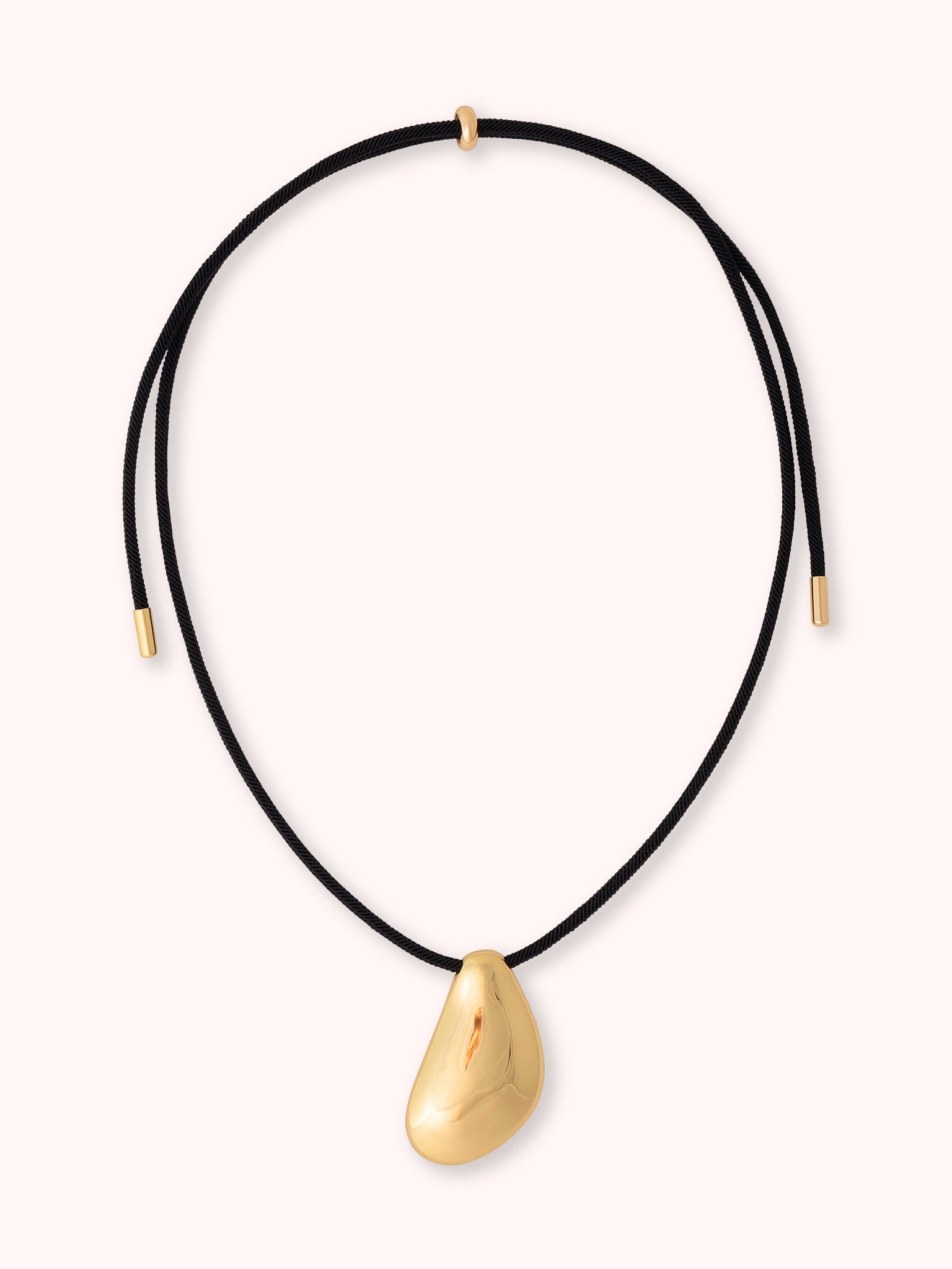 COLLAR OVALADO METÁLICO DORADO