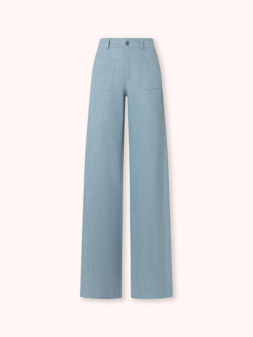 PANTALÓN FLARE CON BOLSILLOS DENIM AZUL CLARO