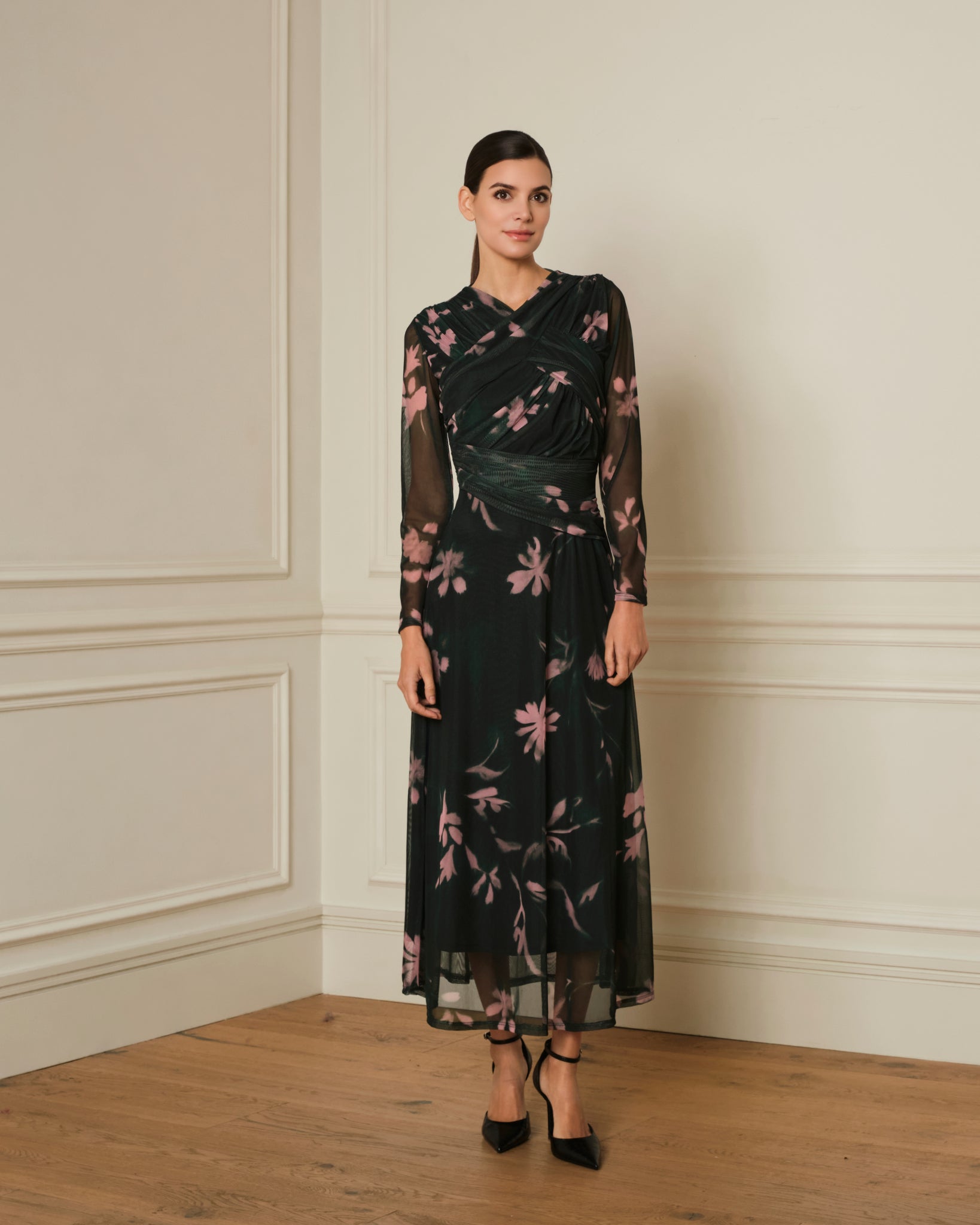 VESTIDO MANGA LARGA CON ESTAMPADO FLORAL VERDE