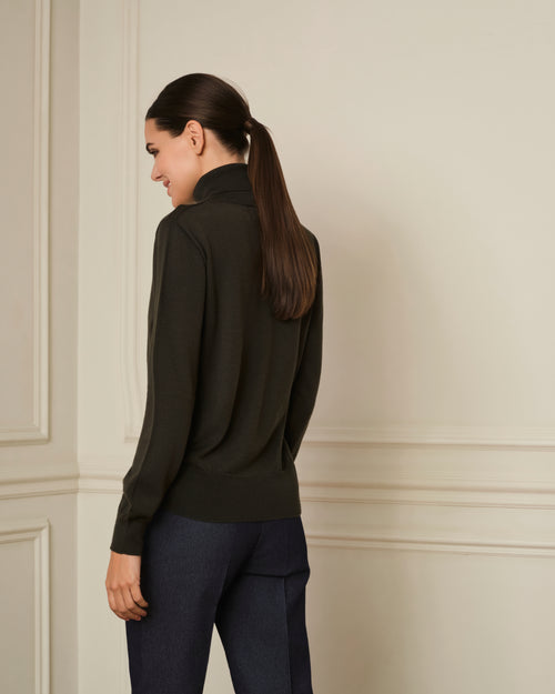 JERSEY CUELLO ALTO VERDE MILITAR