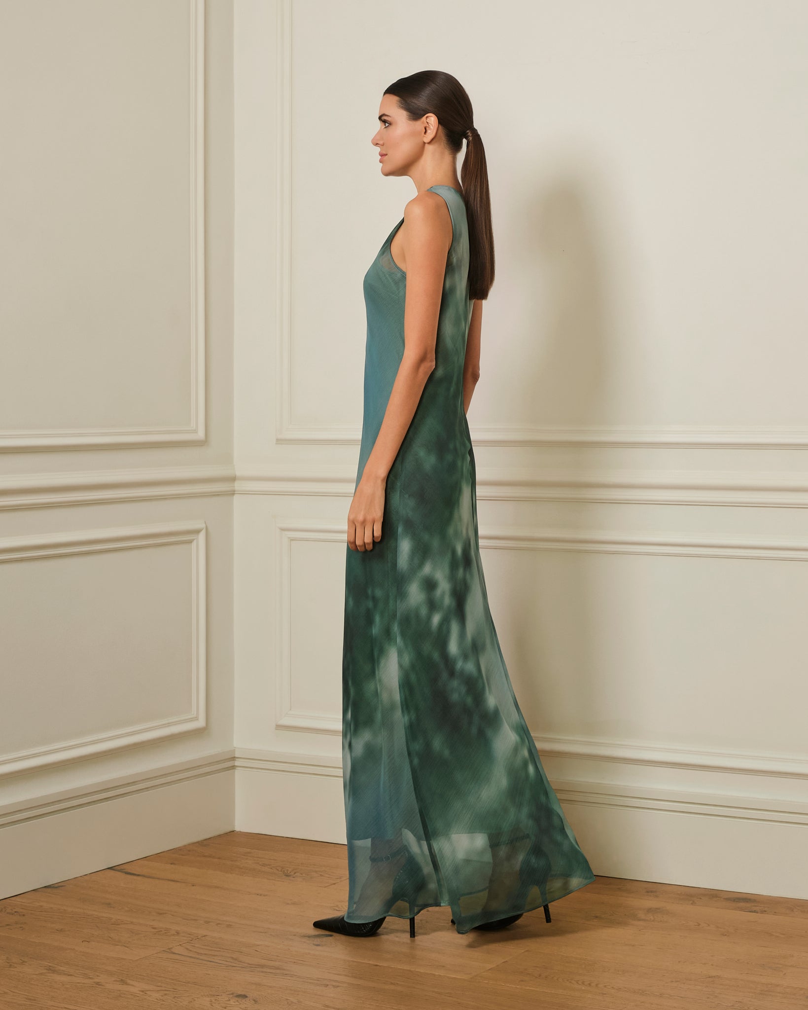 VESTIDO LARGO GASA CON ESTAMPADO VERDE