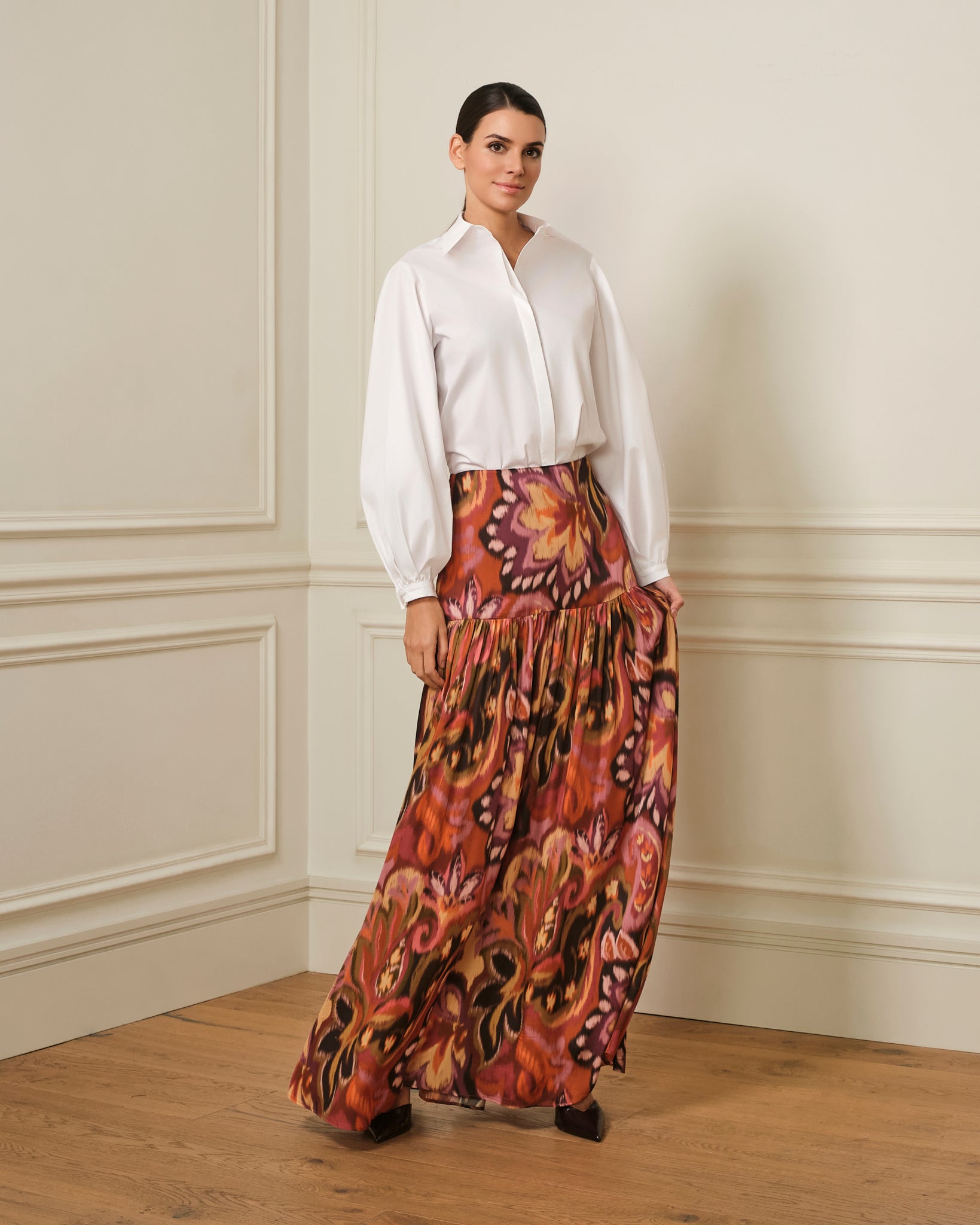 FALDA MIDI CON ESTAMPADO IKAT