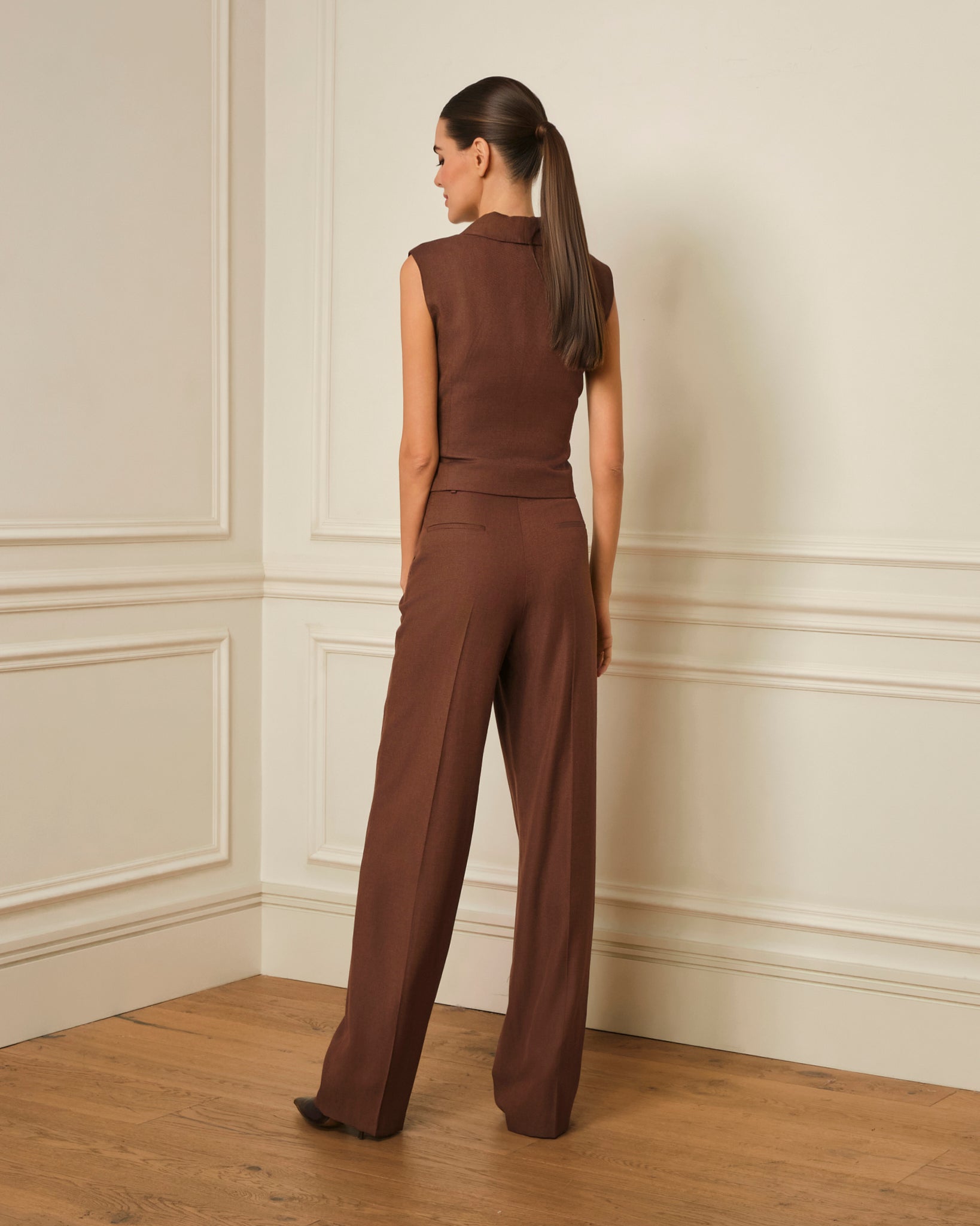 PRE-ORDER CHALECO CRUZADO MARRÓN