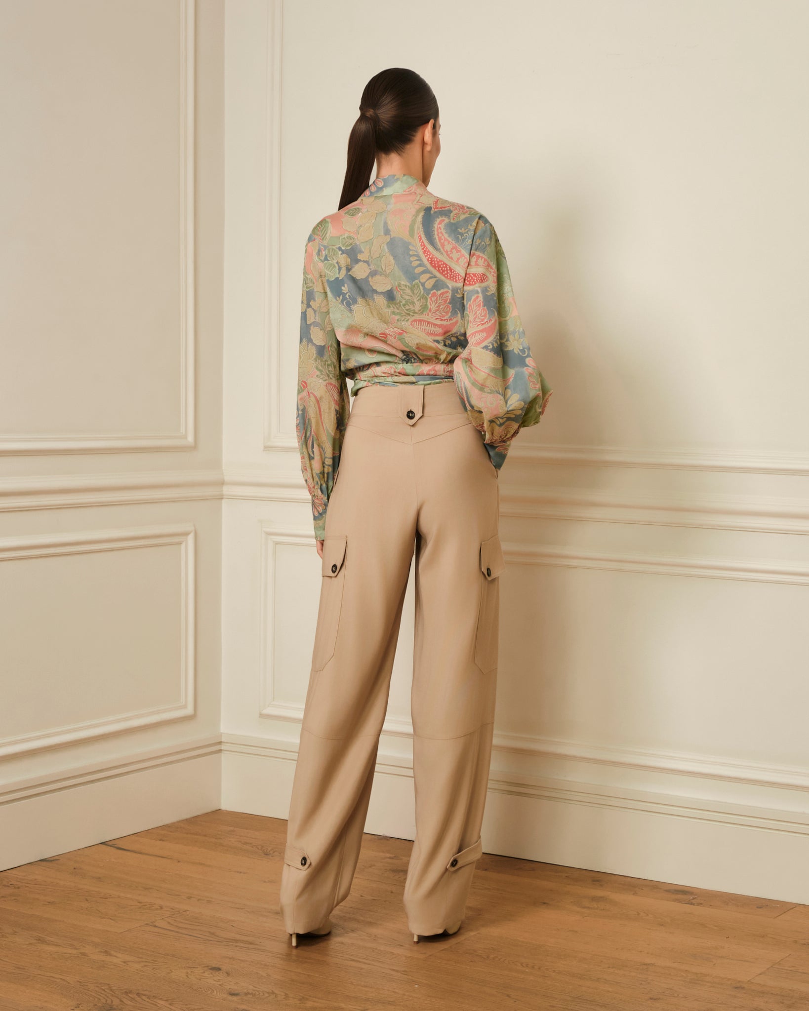 PANTALÓN CARGO TIRO ALTO