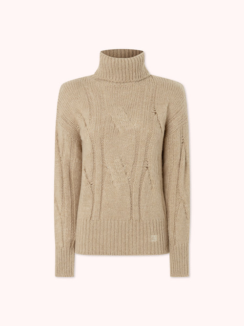 SUÉTER TRENZADO DE CUELLO ALTO CAMEL