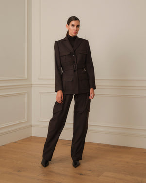 BLAZER DE LANA CON CINTURON Y BOLSILLOS CON TAPA MARRÓN