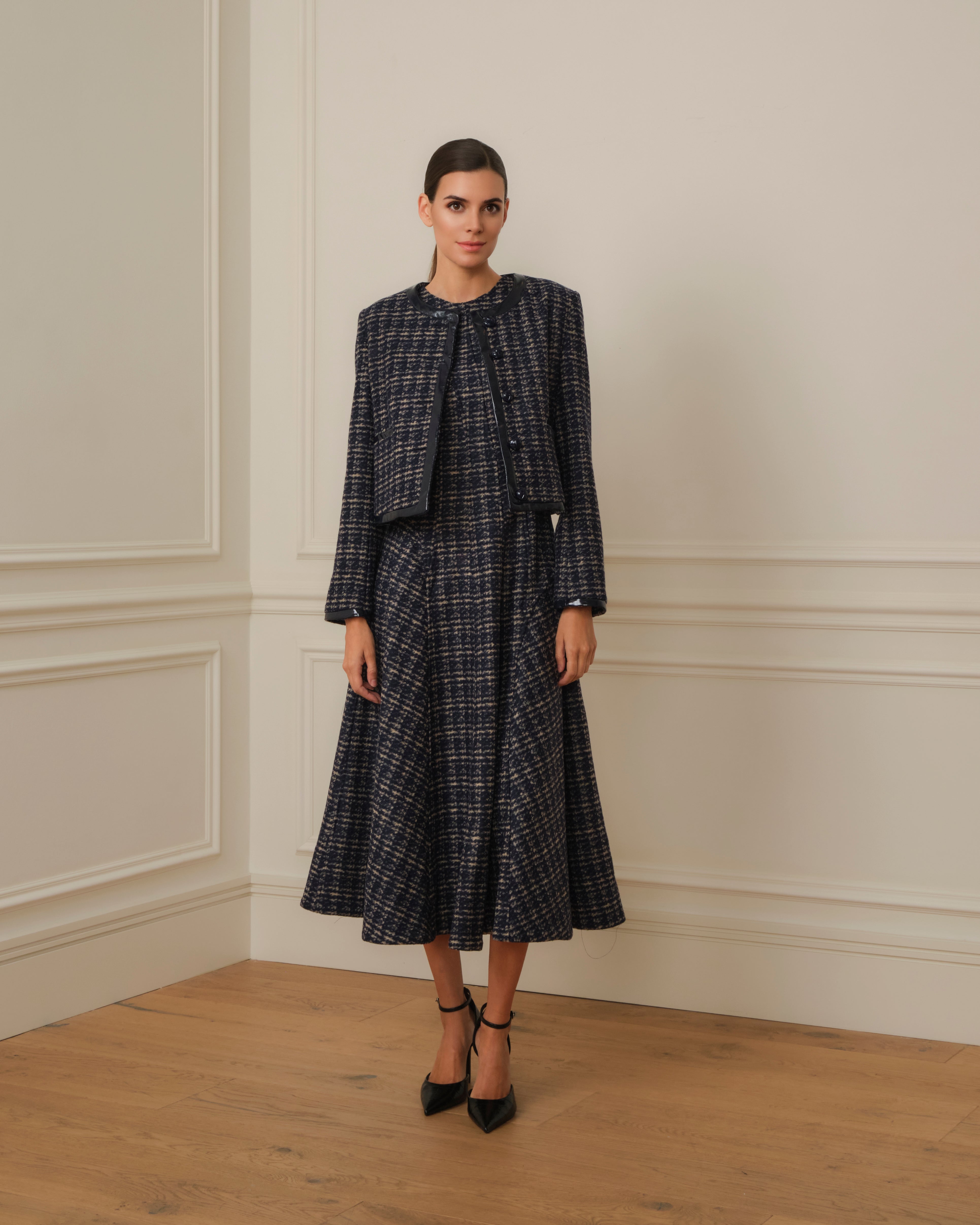 VESTIDO MIDI DE TWEED AZUL MARINO